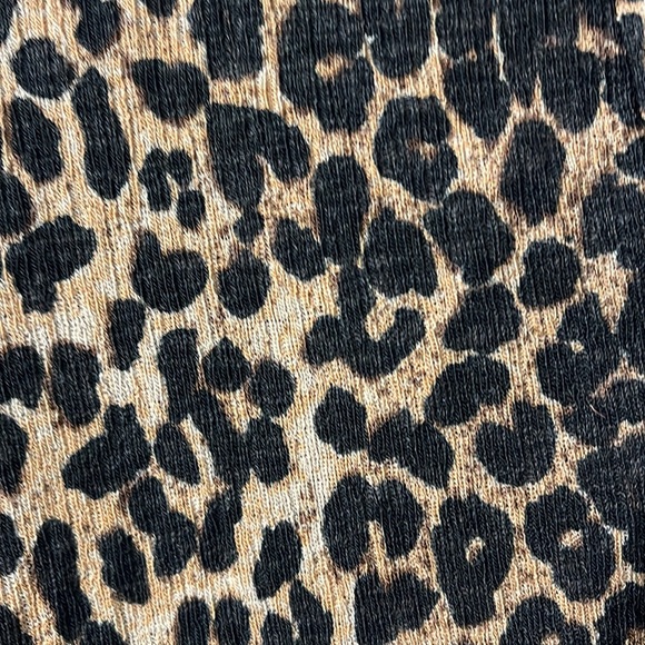 ZARA Cheetah Shirt - Picture 3 of 6